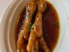 -景月阁空中食府(希尔顿酒店)