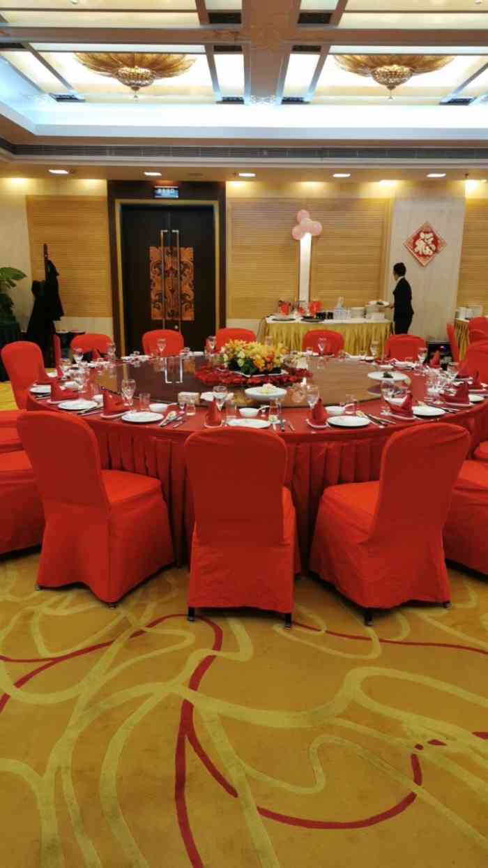 鲍鱼王子(深圳大厦店)-"一直以为,和相爱的人一起吃饭是美好而幸福.