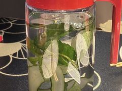 -辣尚瘾·烤鱼·新川菜(牡丹园直营店)