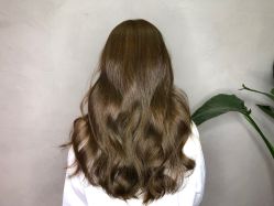 -变画·发型STUDIO