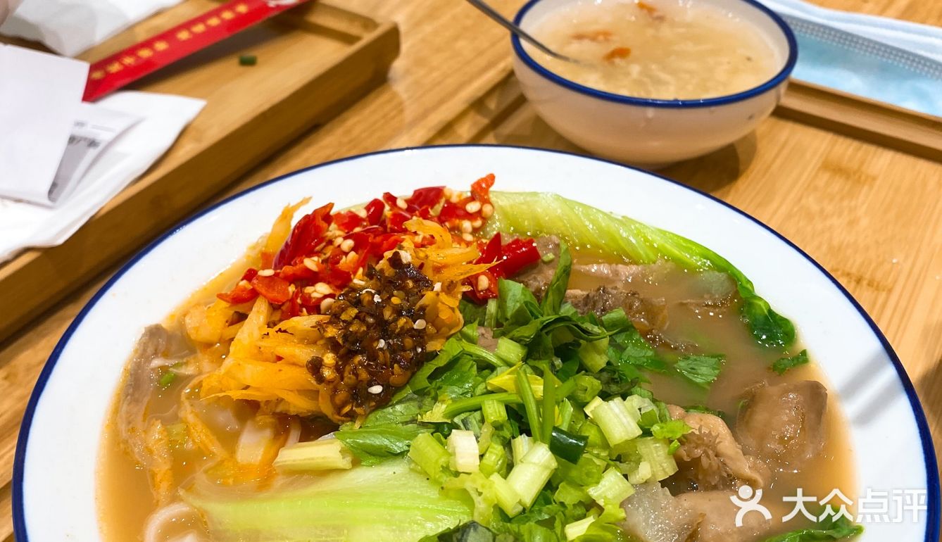 因为点完餐需要排队自取