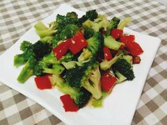 -烁佳海鲜大馅饺子
