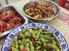 -江城燕子大排档(江汉路步行街店)