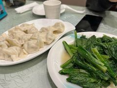 -黄家饺子东北特色菜馆(湖滨商业街店)