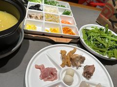 -云海肴·汽锅鸡·云南菜(高德置地店)