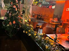 -何师烧烤Pro ·江湖川菜·小龙虾·精酿(太古里旗舰店)