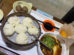 小笼包-百味郭豆腐脑(巧克力公寓店)