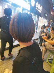 -AKOZO Beauty Salon