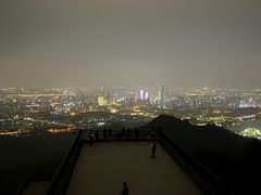 -紫金山山顶公园
