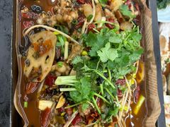 -去吃小龙虾·江湖菜·烧烤(南滨路店)