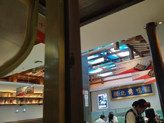 -阿瓦山寨·湘菜现炒·剁椒鱼头王(咸阳总店)