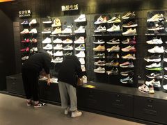 -耐克NIKE YOUNG ATHLETES(西单商场店)