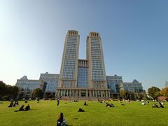 -复旦大学光华楼