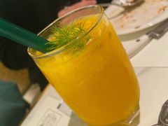 -静香HOUSE·全时段融合餐厅(七星欢乐颂店)