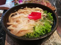 -热火朝天鲜切牛肉火锅(南强街巷店)