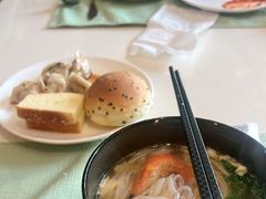 -JW万豪厨房餐厅·滨海草坪烧烤·海鲜·海景(三亚绿发山海天JW万豪酒店)