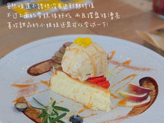 -Mark&Mars Restaurant