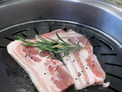 原味厚猪五花-安又胖韩国烤肉(美罗城店)