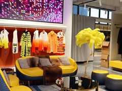 -肃宁华斯国际裘皮城