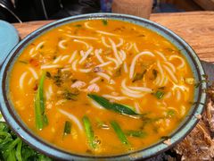 酸腌菜米线-云之南(八里庄店)