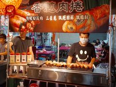 -六合夜市