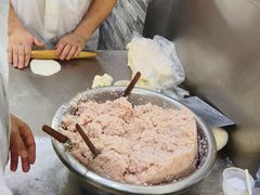 -黄阿姨锅贴大王(万航渡路店)