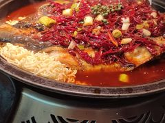 -吞鱼兽麻辣烤鱼(万达店)