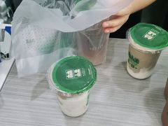 -林小柔绿豆沙牛乳(陆家嘴店)