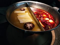 -湊湊火锅·茶憩(新中关购物中心店)