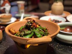 擂辣椒手撕鸡-吃饭皇帝大(解放西路店)