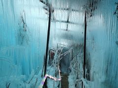 -大平台龙居瀑布旅游区