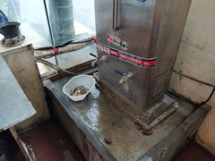 -畔山酒店中餐厅