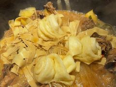 -玺炖·中国铁锅炖(虹桥天街店)