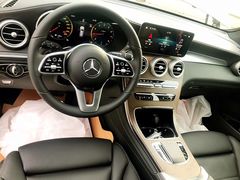 -天津波士信达奔驰4S店(卫津南路店)