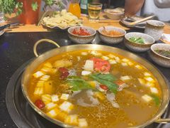 -顶顶汤火牛排火锅·经典铜锅涮肉