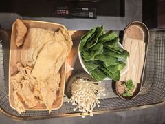 -牛村来人潮汕牛肉火锅(西单店)