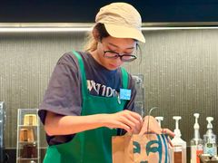 -星巴克臻选(九龙路万科广场店)