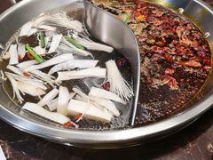 菌香鸳鸯锅-晓宇重庆火锅(赛格国际购物中心店)