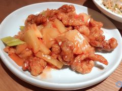 菠萝咕咾肉-吕氏疙瘩汤·新鲁菜(济南万象城店)