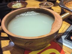 -苗阿哥酸汤牛肉火锅(体育场店)