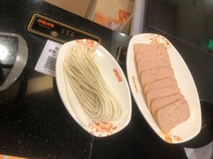 -呷哺呷哺(世贸.工三店)