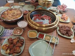-悦橙烤肉海鲜自助(中央大街店)