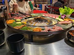 -哈哈碳都·牛肋条无限自助烤肉(台江万达店)