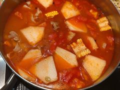 -尚尚仙·酸汤猪手·猪肚鸡火锅(华联万柳购物中心店)