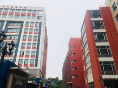 -上海市工商外国语学校