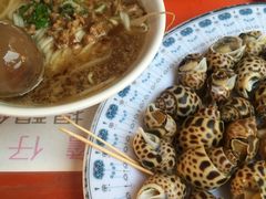 -六合夜市