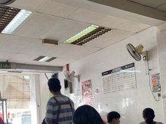 -伍秀泽海南鸡饭茶室