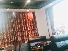 -亿诣蝎府炸酱面羊蝎子火锅(酷车小镇店)