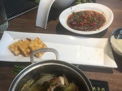 -龙聚德北京烤鸭(沙坪坝华宇A馆店)