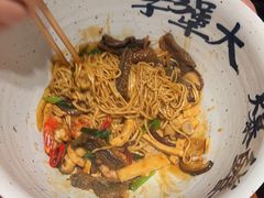 -李犟大爆鳝面·手工蟹黄包(湖滨西湖店)